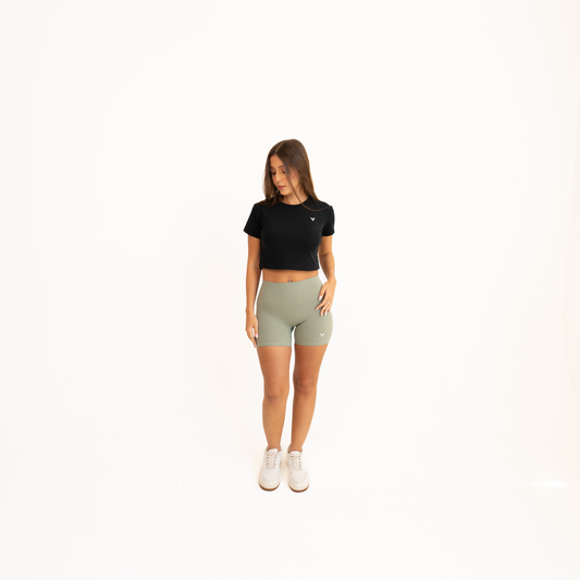 Curve Pocket Shorts